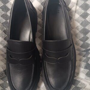 Lug sole Loafers